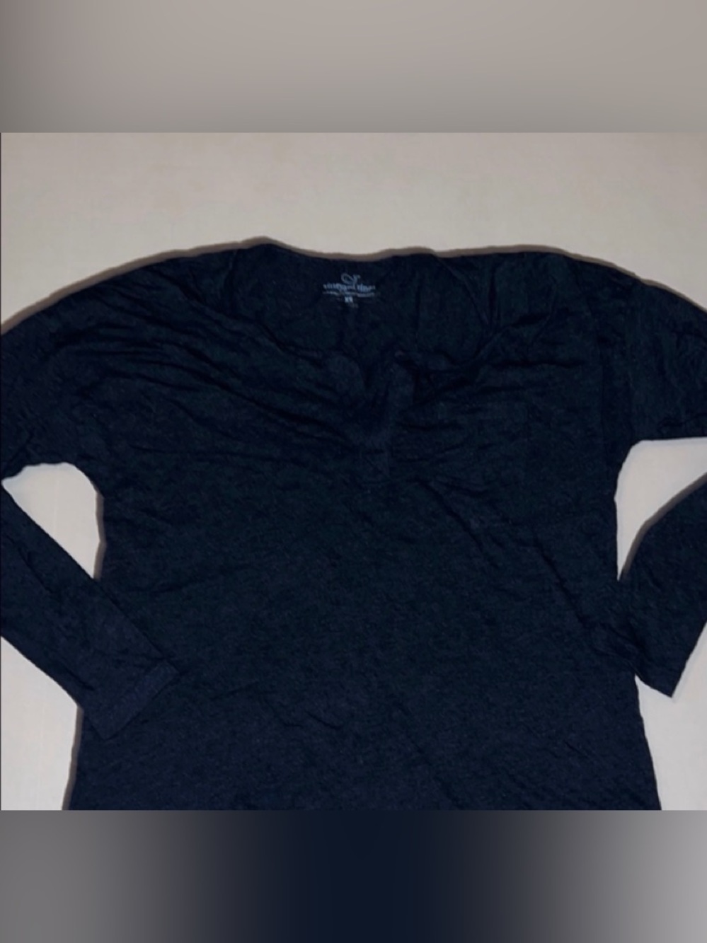 ⭐️HP⭐️Vineyard vines tee